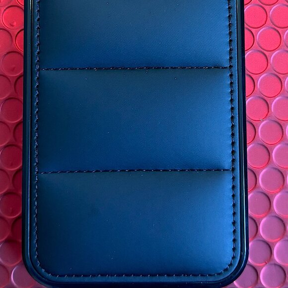 COPY - iPhone 15 Pro Max Down Jacket Case - Picture 2 of 4